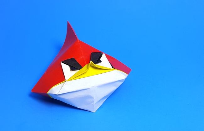 Origami Angry bird by Nicolas Gajardo Henriquez. Folded from 2 squares of origami paper by Gilad Aharoni on giladorigami.com