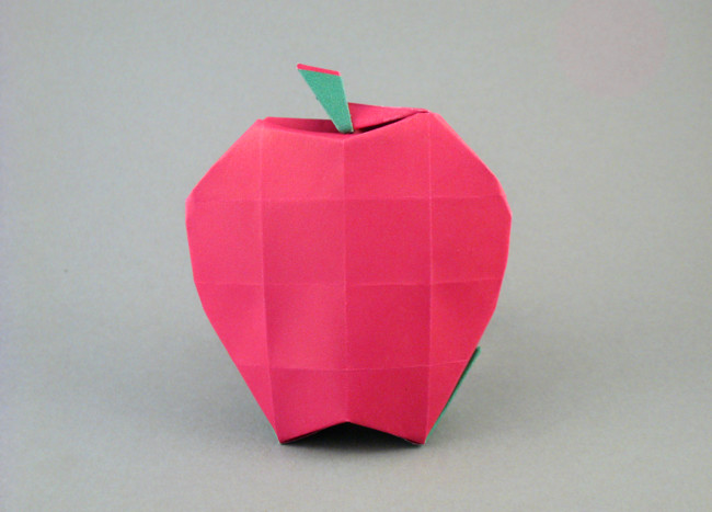 Origami Apple by Seo Won Seon (Redpaper). Folded from a square of duo origami paper by Gilad Aharoni on giladorigami.com