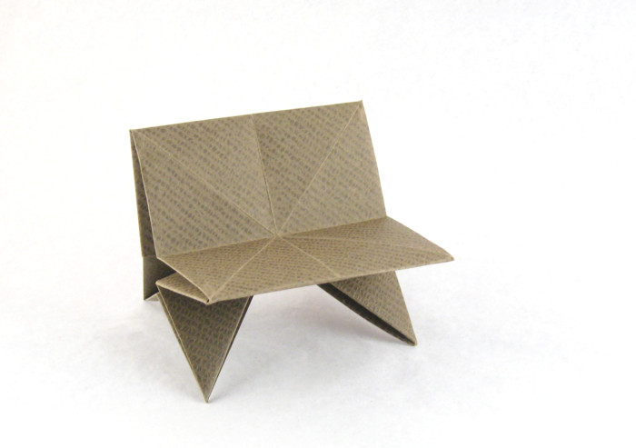 Origami Bench by Kunihiko Kasahara. Folded from a square of textured origami paper by Gilad Aharoni on giladorigami.com