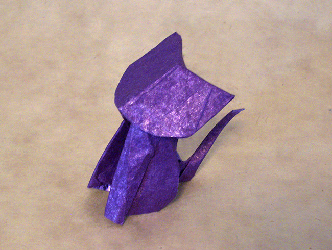 Origami Cat by Desmond Mac-Leod Carey Castro. Folded by Gilad Aharoni on giladorigami.com