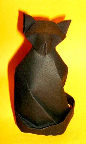 Origami Cat by Herman van Goubergen. Folded by Gilad Aharoni on giladorigami.com
