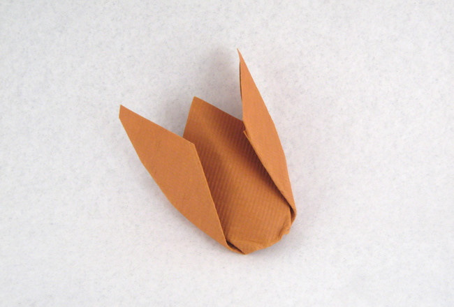 Origami Cicada by Akira Yoshizawa. Folded by Gilad Aharoni on giladorigami.com