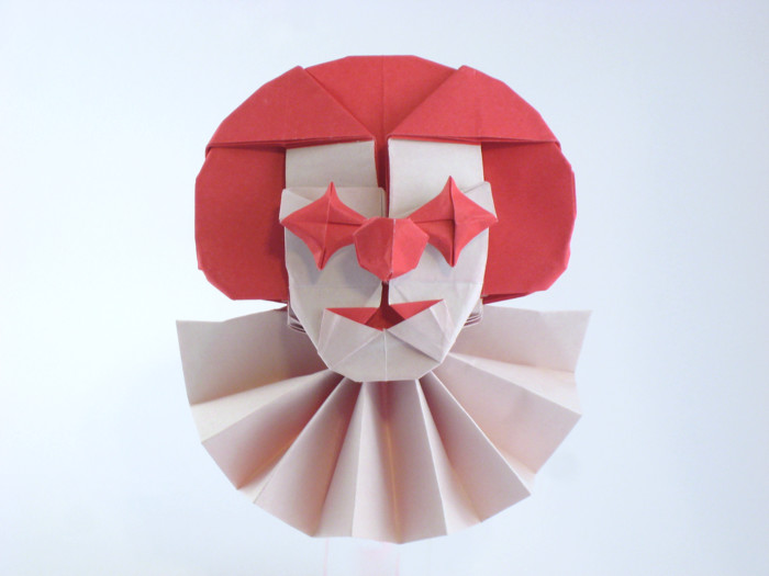 Origami Clown by Quentin Trollip. Folded from a square of origami paper by Gilad Aharoni on giladorigami.com