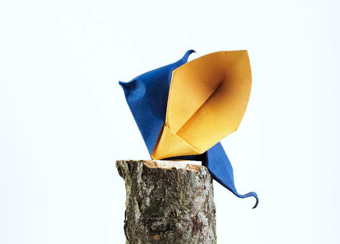 Origami Crested Tit by Sebastien Limet (Sebl). Wet-folded from a square of cardstock by Gilad Aharoni on giladorigami.com