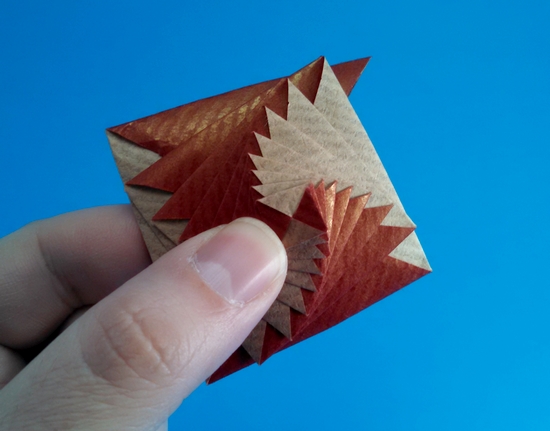 Origami Curlicue by Assia Brill. Folded by Gilad Aharoni on giladorigami.com