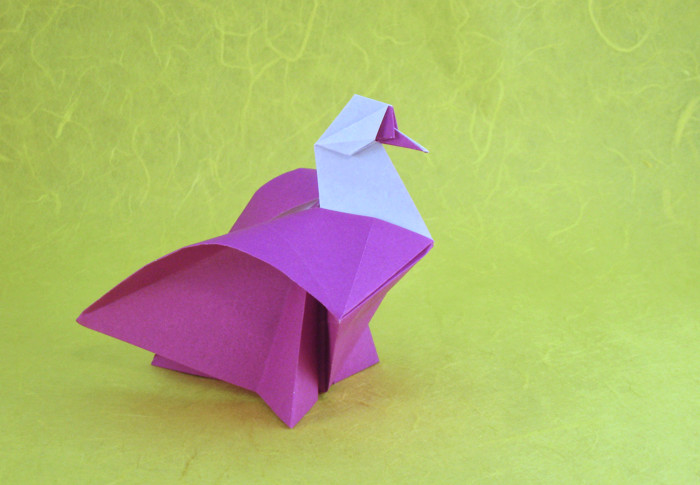 Origami Dove by Roman Diaz. Folded from a square of origami paper by Gilad Aharoni on giladorigami.com