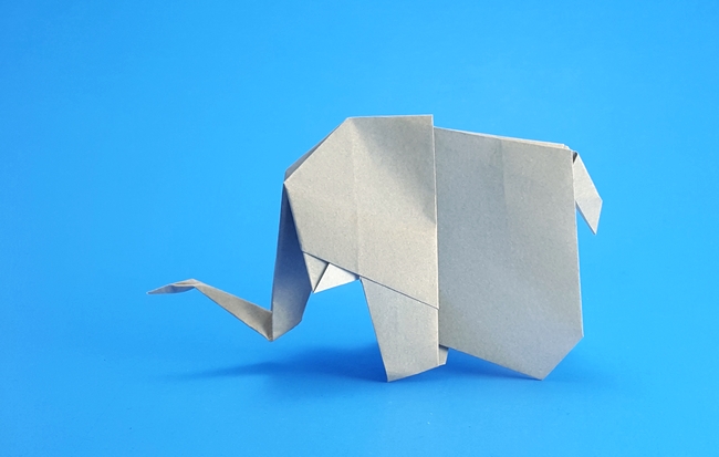 Origami Elephant by Marc Kirschenbaum. Folded from a square of origami paper by Gilad Aharoni on giladorigami.com