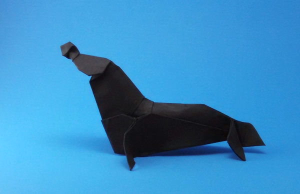 Origami Elephant seal by John Szinger. Folded from a square of cardstock by Gilad Aharoni on giladorigami.com