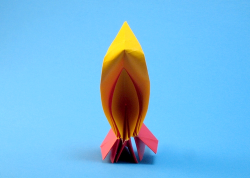 Origami Fire by Sanae Sakai. Folded from a square of duo origami paper by Gilad Aharoni on giladorigami.com