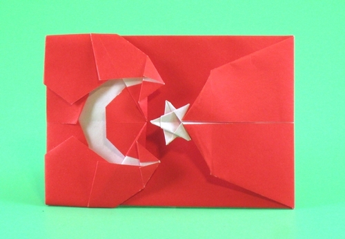 Origami Flag of Turkey by Gilad Aharoni. Folded by Gilad Aharoni on giladorigami.com