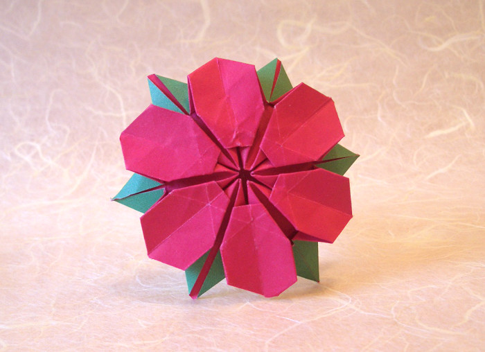 Origami Flower by Ligia Montoya. Folded by Gilad Aharoni on giladorigami.com