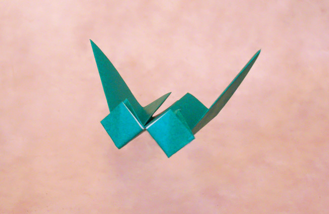 Origami Fly by Jim Adams. Folded from a rectangle of origami paper by Gilad Aharoni on giladorigami.com
