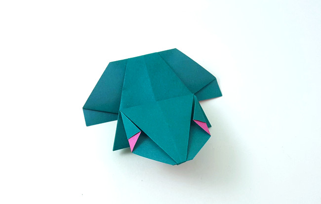 Origami Frog by Marc Kirschenbaum. Folded from a square of Duo origami paper by Gilad Aharoni on giladorigami.com