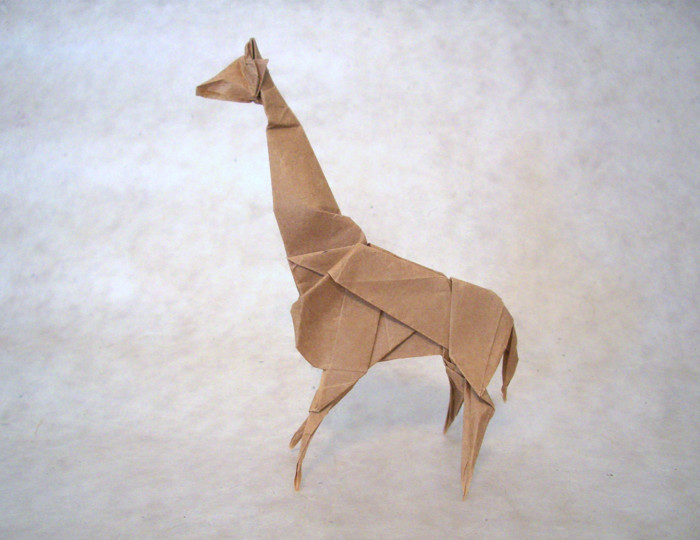 Origami Giraffe by Gabriel Alvarez Casanovas. Folded by Gilad Aharoni on giladorigami.com