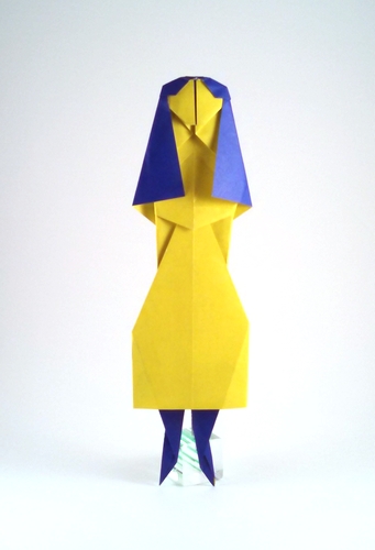 Origami HJ girl by Jason Ku. Folded by Gilad Aharoni on giladorigami.com