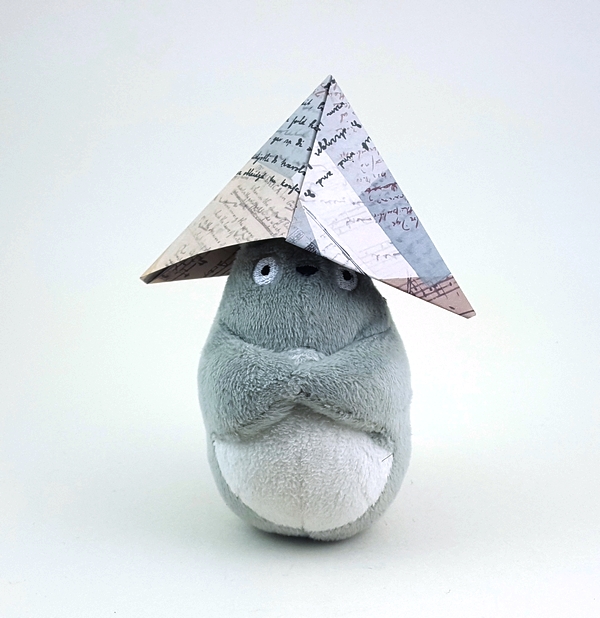 Origami Hat by Traditional. Folded from a square of origami paper by Gilad Aharoni on giladorigami.com