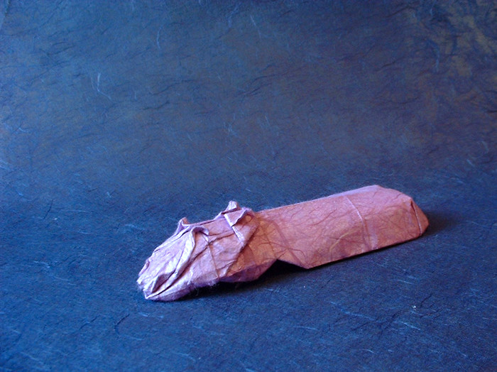 Origami Hippopotamus by Leong Cheng Chit. Wet-folded from a rectangle of mulberry-foil by Gilad Aharoni on giladorigami.com