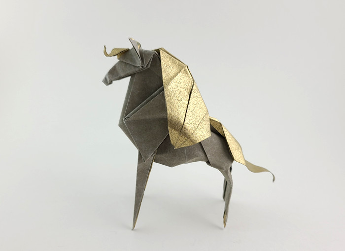 Origami Horse by Beth Johnson. Folded from a square of Nicolas Terry's tissue-foil by Gilad Aharoni on giladorigami.com