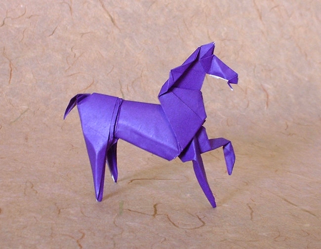 Origami Horse by Seiji Nishikawa. Folded from a square of origami paper by Gilad Aharoni on giladorigami.com