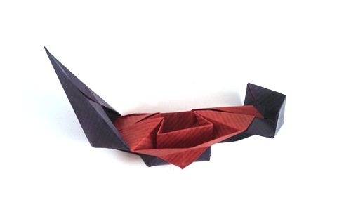 Origami Junk by Traditional. Folded by Gilad Aharoni on giladorigami.com