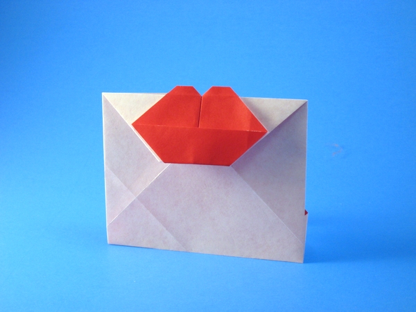 Origami Sealed with a kiss envelope by Michael G. LaFosse. Folded from a square of origami paper by Gilad Aharoni on giladorigami.com