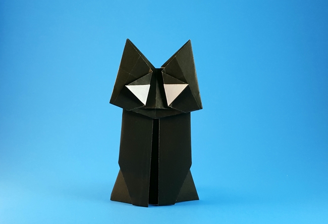 Origami Kitten by Miyajima Noboru. Folded from a square of origami paper by Gilad Aharoni on giladorigami.com