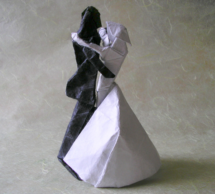 Origami The Last Waltz by Neal Elias. Folded by Gilad Aharoni on giladorigami.com
