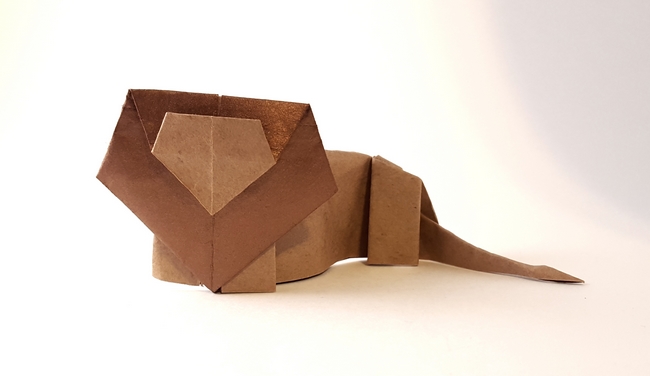 Origami Lion by Nick Robinson. Folded from a square or giftwrap by Gilad Aharoni on giladorigami.com