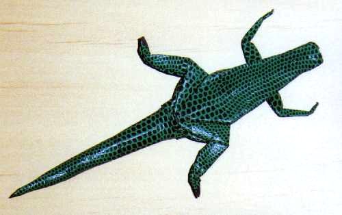 Origami Lizard by Max Hulme. Wet-folded from a rectangle of lizard-skin paper by Gilad Aharoni on giladorigami.com