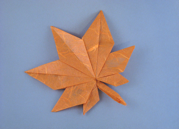 Origami Maple leaf by Seishi Kasumi. Folded from a square of mulberry paper by Gilad Aharoni on giladorigami.com