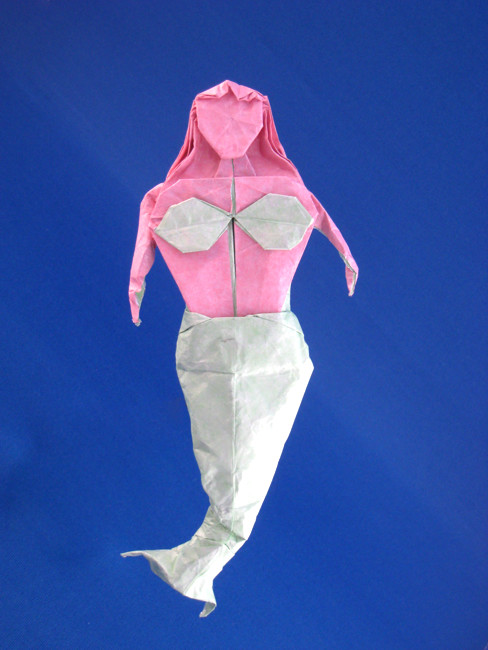 Origami Mermaid by Fernando Gilgado Gomez. Folded from a square of Kathy Stevick's tissue-foil by Gilad Aharoni on giladorigami.com