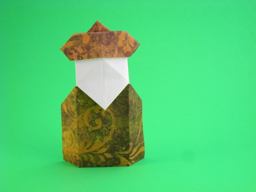 Origami Mongolian by David Petty. Folded from a rectangle of scrapbooking paper by Gilad Aharoni on giladorigami.com