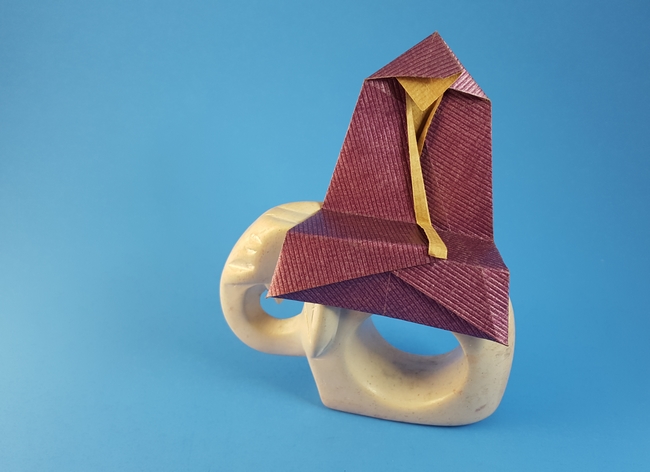 Origami Monk by Ioana Stoian. Folded from a square of origami paper by Gilad Aharoni on giladorigami.com