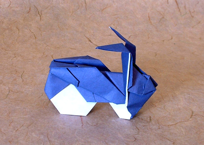 Origami Motorbike by Seiji Nishikawa. Folded from a square of origami paper by Gilad Aharoni on giladorigami.com