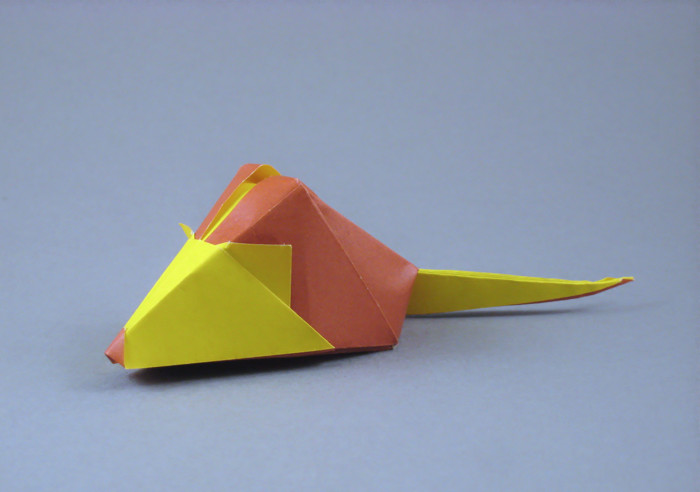 Origami Mouse by Guspath Go. Folded from a square of duo origami paper by Gilad Aharoni on giladorigami.com