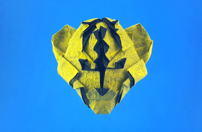 Origami Ocelot mask by Nicolas Gajardo Henriquez. Folded by Gilad Aharoni on giladorigami.com