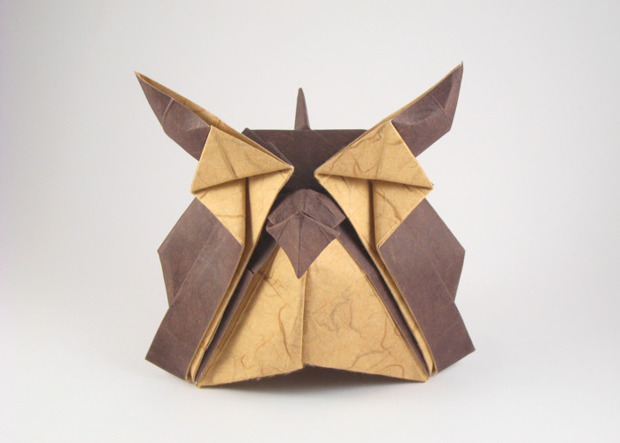 Origami Owl by Jacky Chan. Folded from a square of double-sided mulberry paper by Gilad Aharoni on giladorigami.com