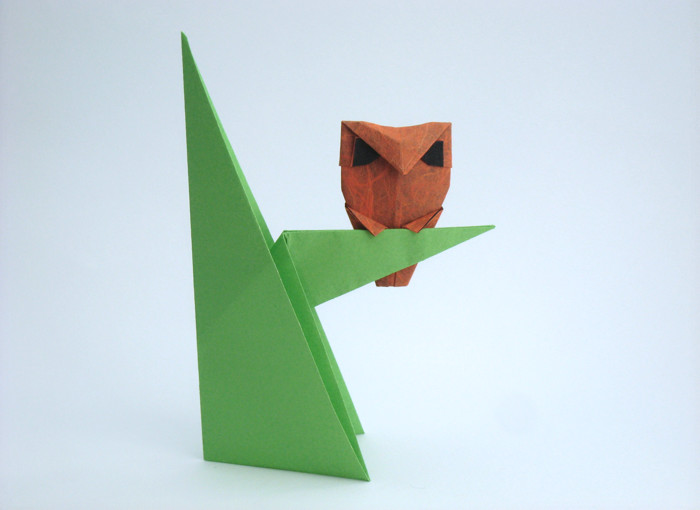 Origami Owl by Kunihiko Kasahara. Folded from a rectangle of double-sided unryu paper. Tree folded from a rectangle of origami paper by Gilad Aharoni on giladorigami.com