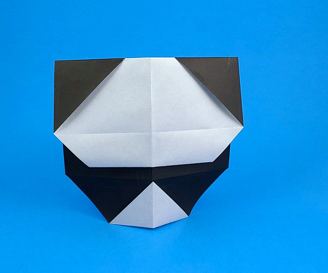 Origami Panda cub by Fumiaki Shingu. Folded from a square of origami paper by Gilad Aharoni on giladorigami.com