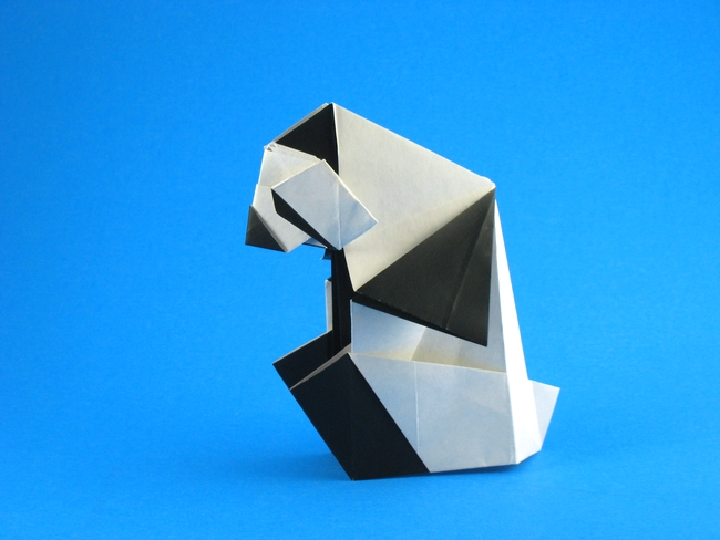 Origami Panda by Watanabe Dai. Folded from a square of origami paper by Gilad Aharoni on giladorigami.com