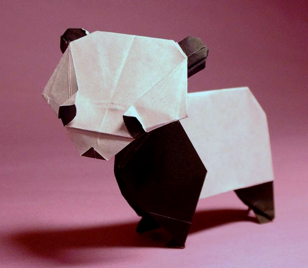 Origami Panda by Kunihiko Kasahara. Folded from a square of origami paper by Gilad Aharoni on giladorigami.com