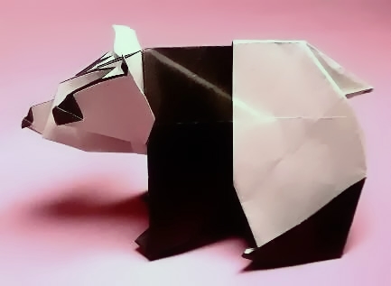 Origami Panda by Fumiaki Kawahata. Folded by Gilad Aharoni on giladorigami.com