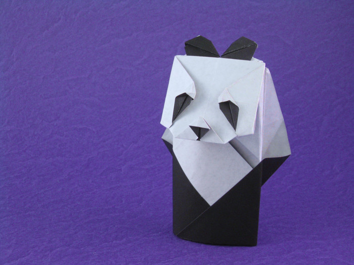Origami Panda by Seo Won Seon (Redpaper). Folded from a square of origami paper by Gilad Aharoni on giladorigami.com