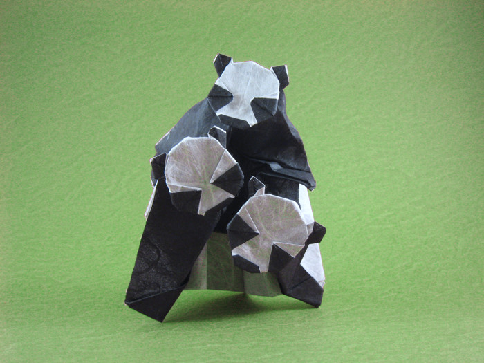Origami Pandas - 3 by Yamada Katsuhisa. Folded from a square of double-sided Unryu paper by Gilad Aharoni on giladorigami.com