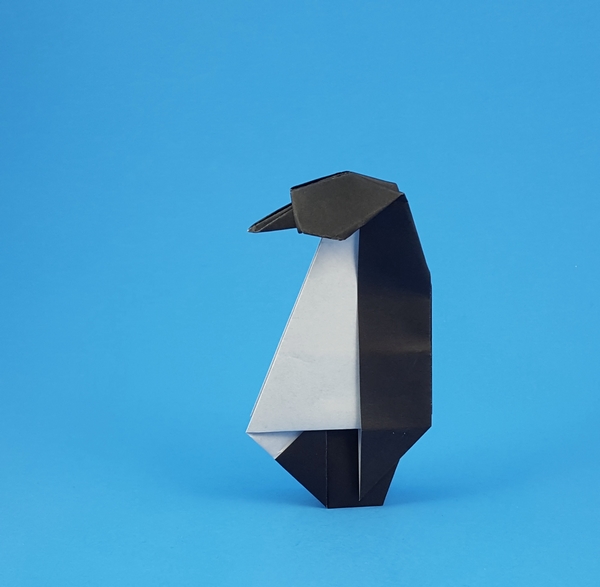 Origami Penguin by Makoto Yamaguchi. Folded by Gilad Aharoni on giladorigami.com