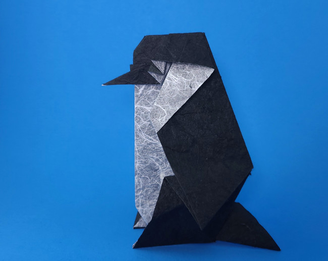 Origami Penguin by Tsuruta Yoshimasa. Folded from a square of Duo Thai origami paper by Gilad Aharoni on giladorigami.com