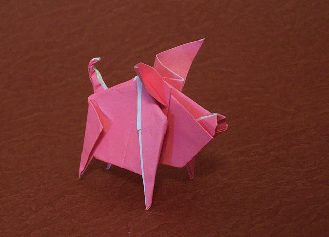 Origami Pig by Nguyen Hung Cuong. Folded from a square of origami paper by Gilad Aharoni on giladorigami.com