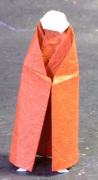 Origami Buddhist priest by Kunihiko Kasahara. Folded from a square of Momigami by Gilad Aharoni on giladorigami.com