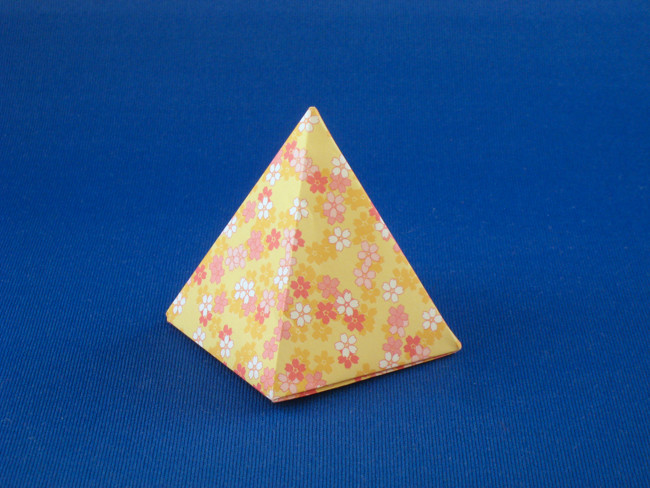 Origami Pyramid by Roman Diaz. Folded from a square of scrapbooking paper by Gilad Aharoni on giladorigami.com