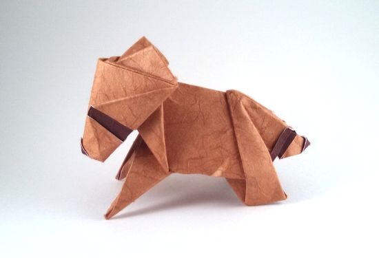 Origami Raccoon by Hadi Tahir. Folded from a square of double-sided mulberry paper by Gilad Aharoni on giladorigami.com